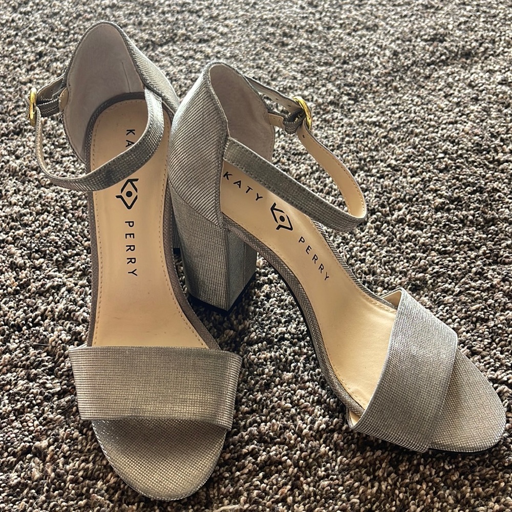 Katy Perry heels